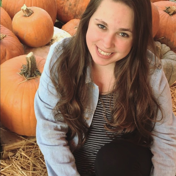 Meet your Posher, Kamryn - Picture 1 of 1